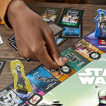 スターウォーズ　モノポリー限定販売 英語版　新品 Amazon.co.jp: モノポリー スターウォーズ サガエディション